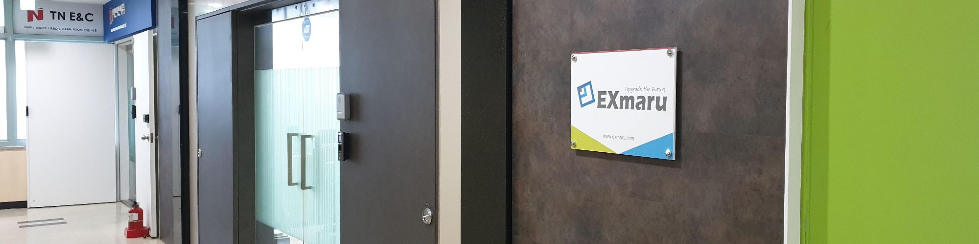 company-banner-image
