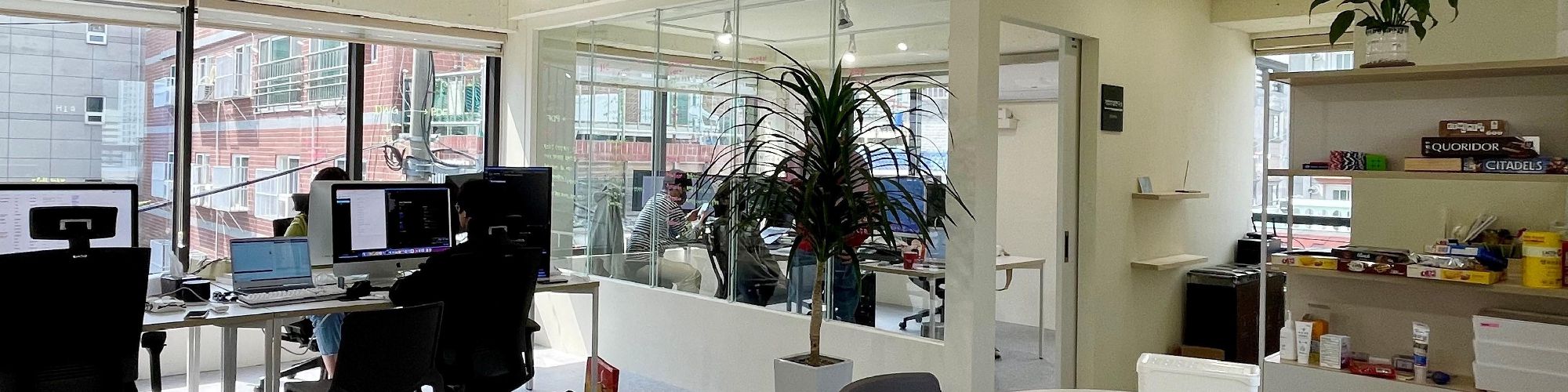 company-banner-image