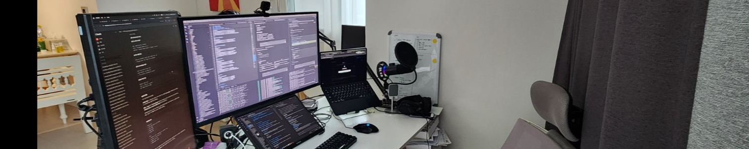 user-banner-image