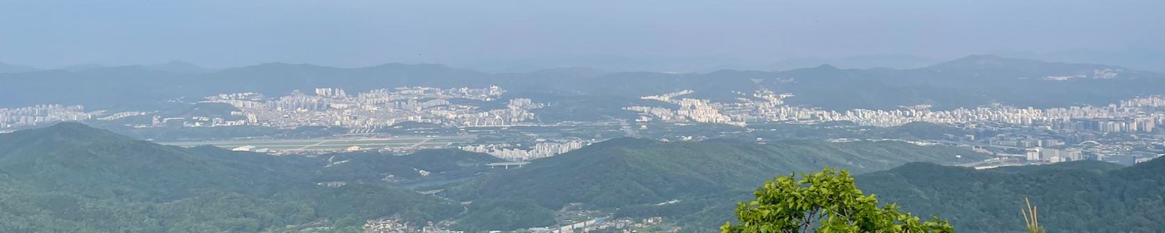 user-banner-image