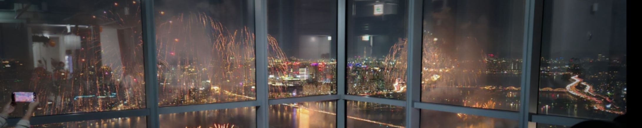 user-banner-image