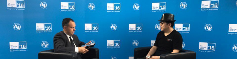 user-banner-image