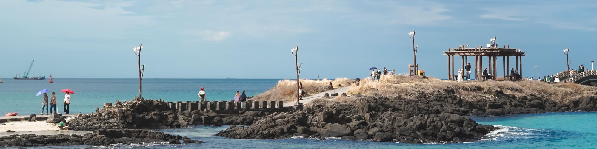 user-banner-image