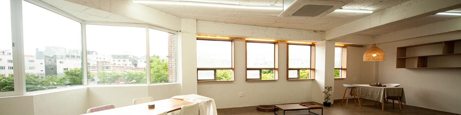 user-banner-image