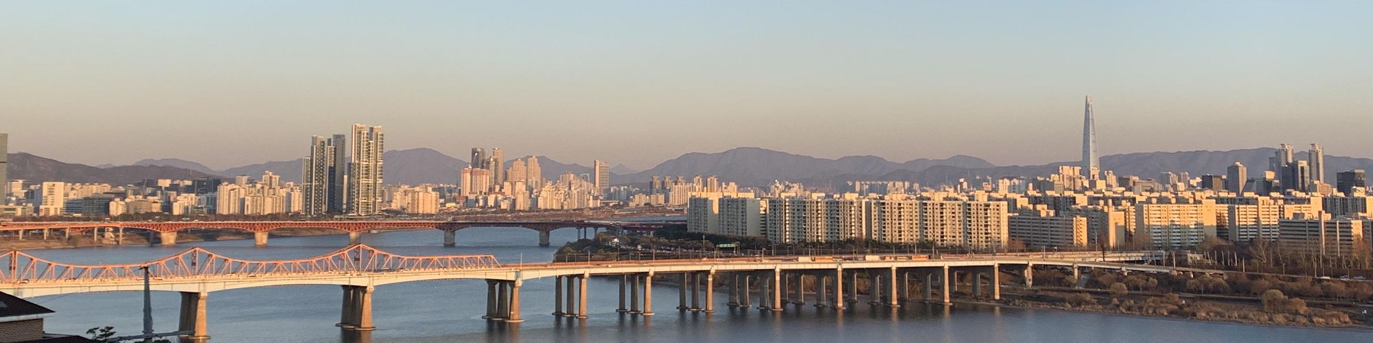 user-banner-image