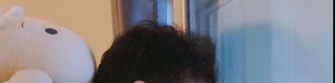 user-banner-image