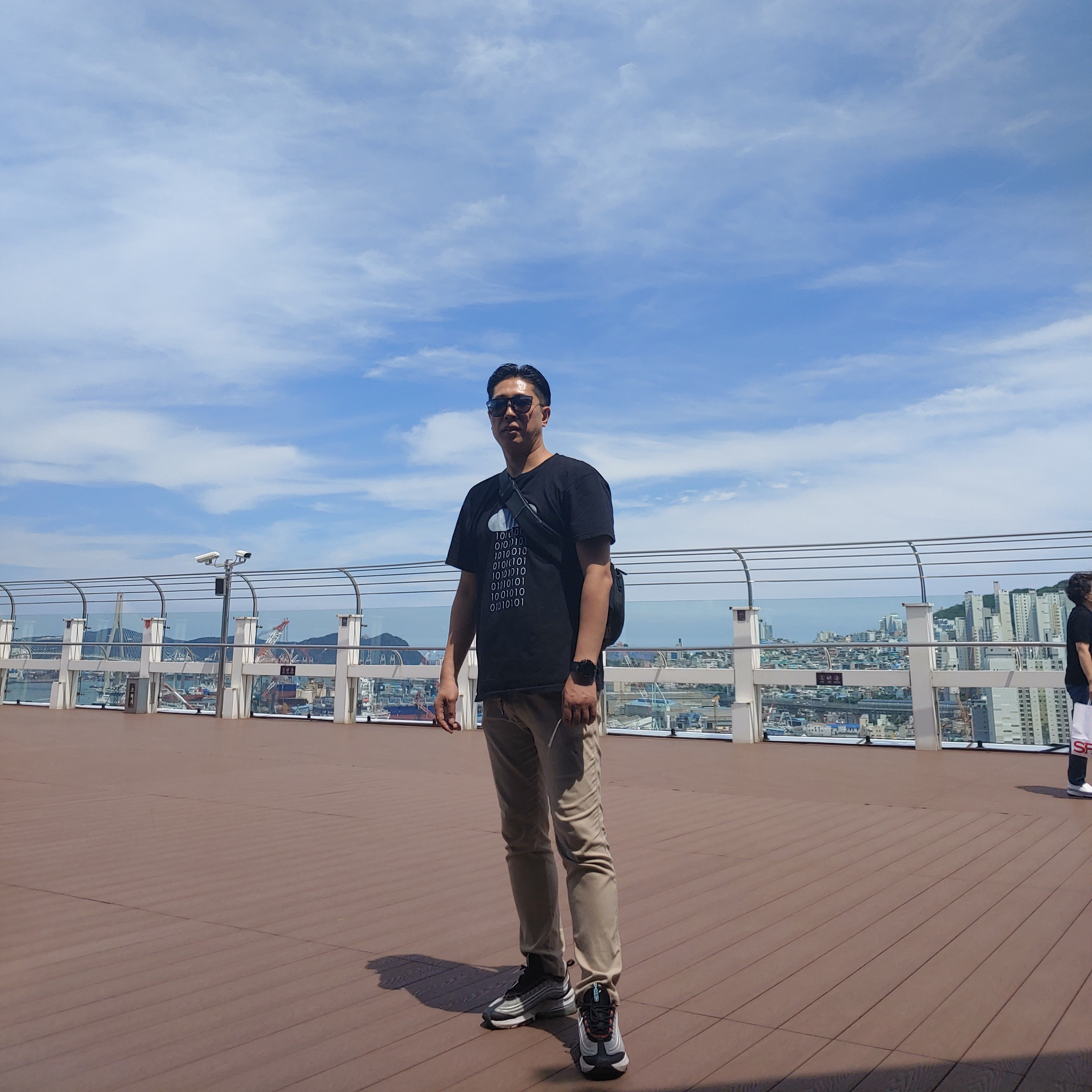 유비벨록스(주)(yubibelrogseu-ju) | 채용, 회사소개, 연봉, 매출, 직원