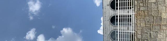 user-banner-image