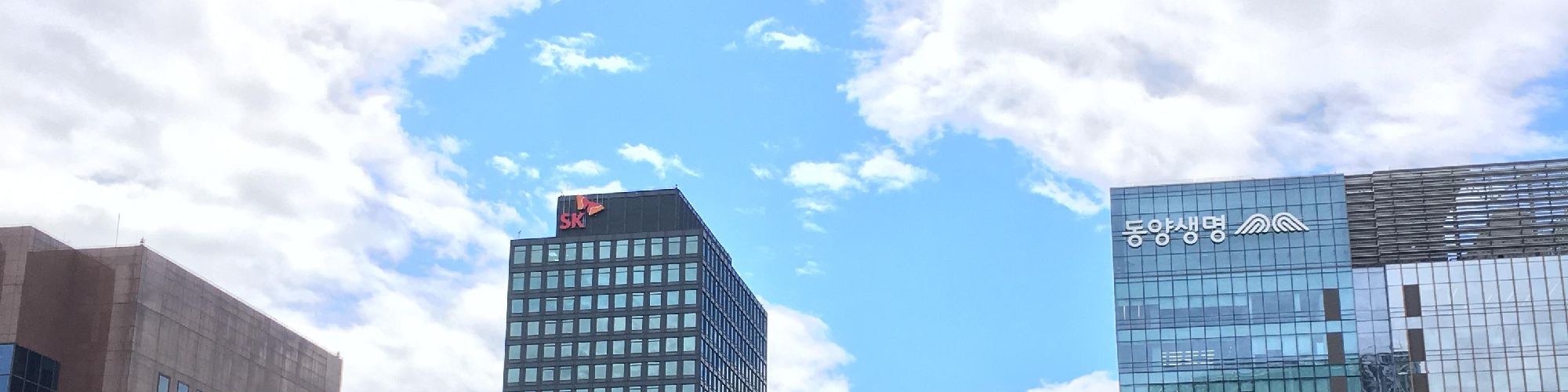 user-banner-image