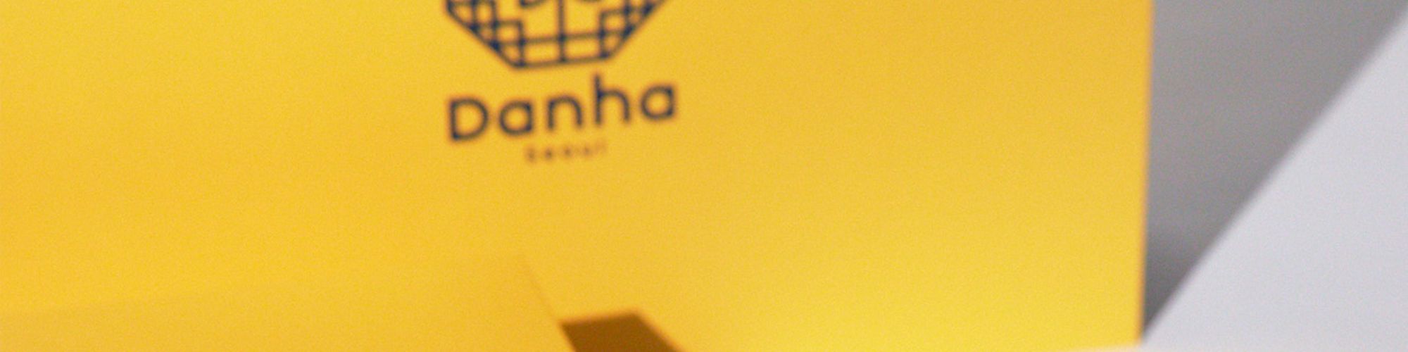 user-banner-image