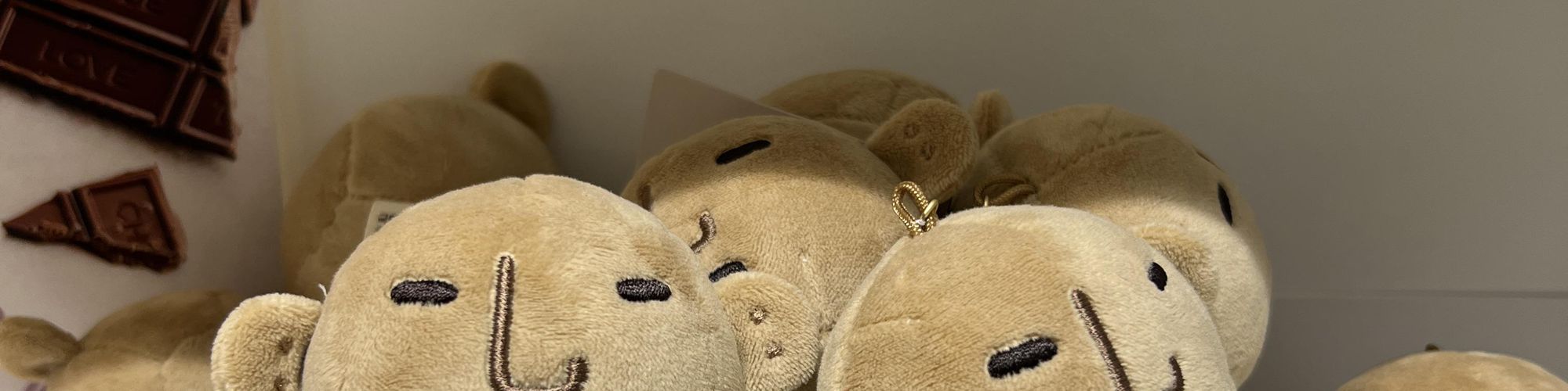 user-banner-image