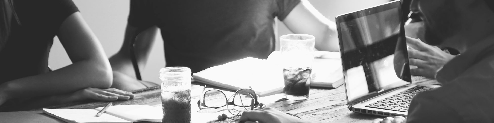user-banner-image