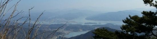 user-banner-image