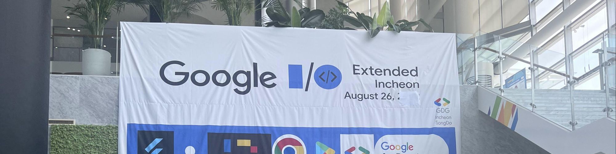 user-banner-image