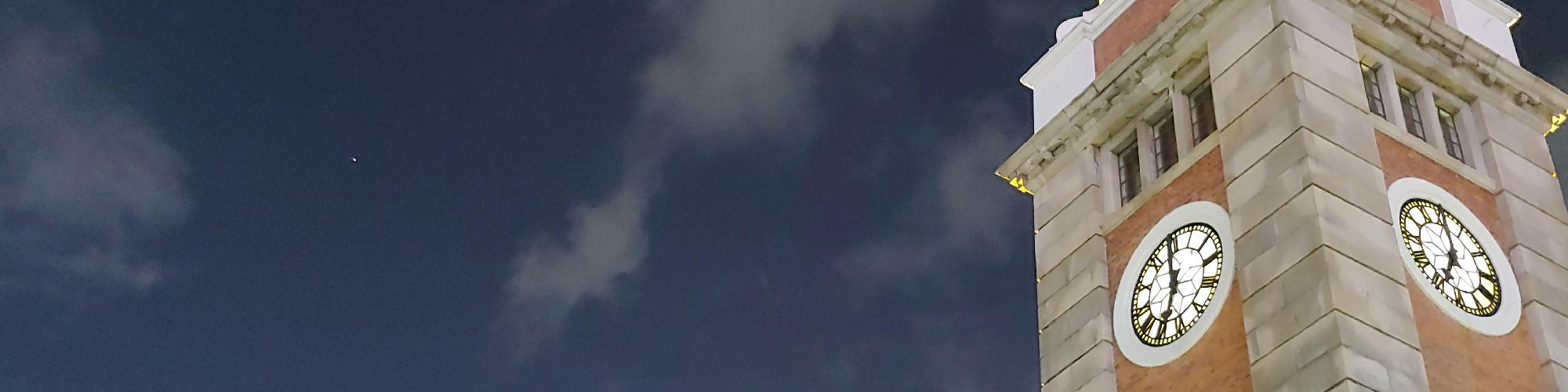 user-banner-image