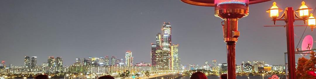 user-banner-image