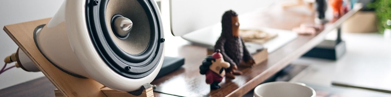 user-banner-image