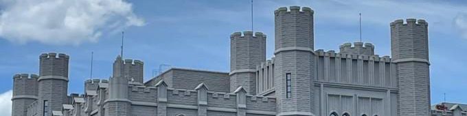 user-banner-image
