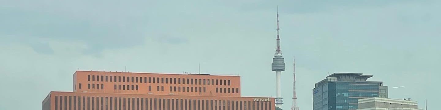 user-banner-image