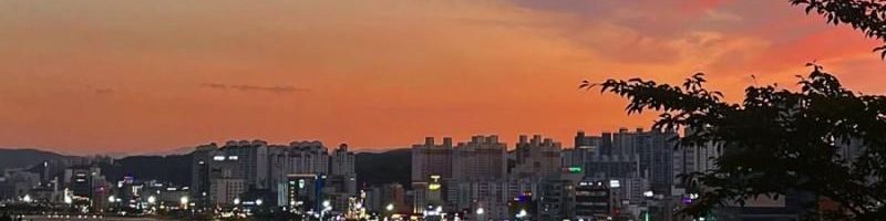 user-banner-image