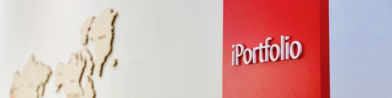 user-banner-image