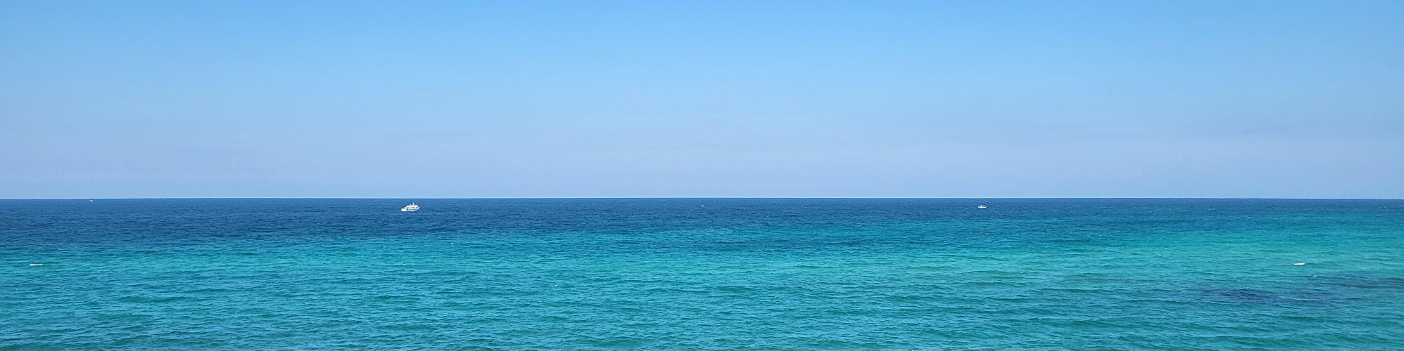 user-banner-image