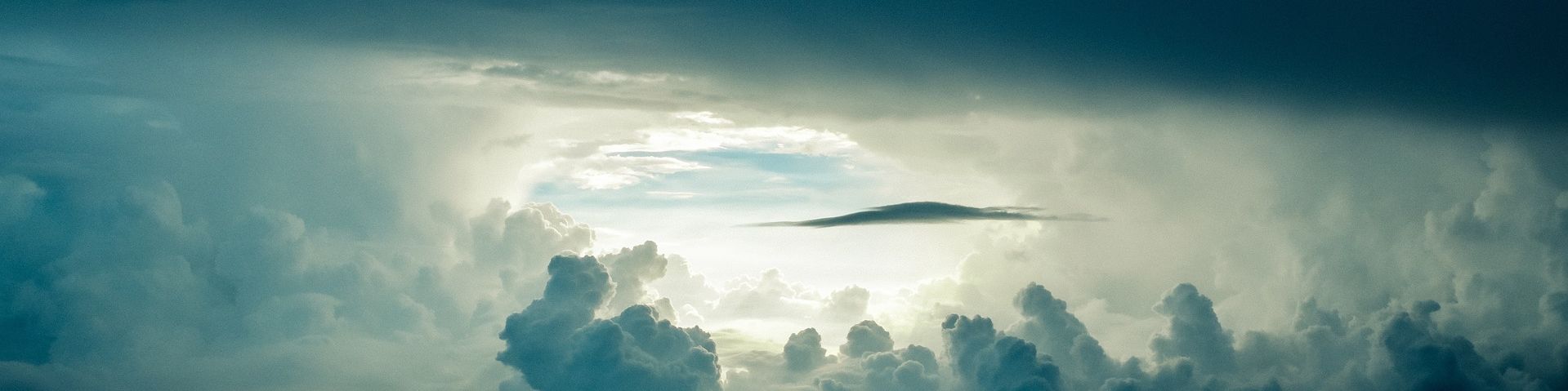 user-banner-image