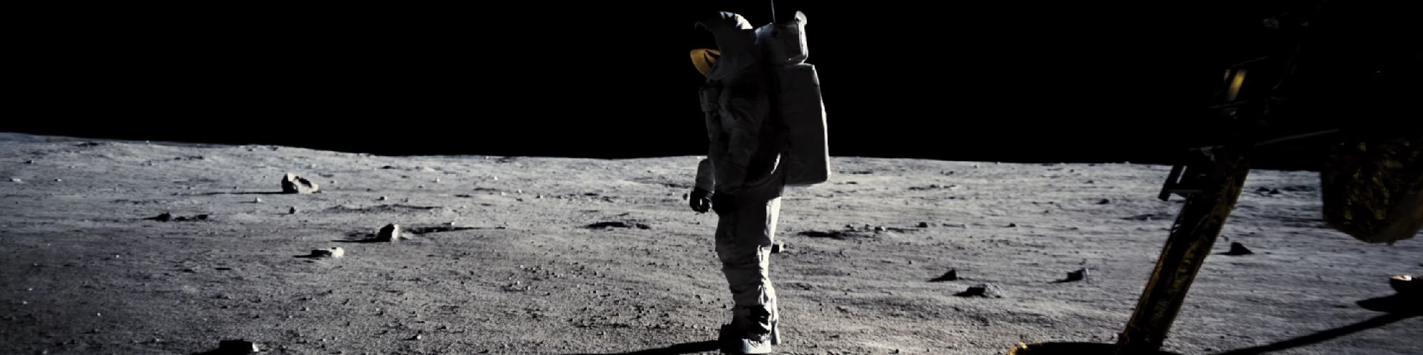 user-banner-image